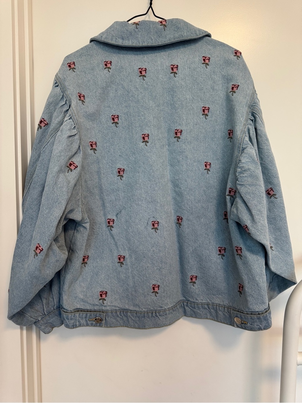 Farm Rio Rose Embroidered Denim
Jacket - Picture 13 of 16
